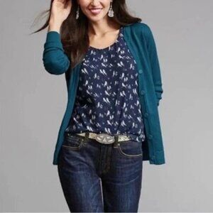 CAbi #3447 Chirp blouse tiered chiffon tank top/ blouse. Size XS.